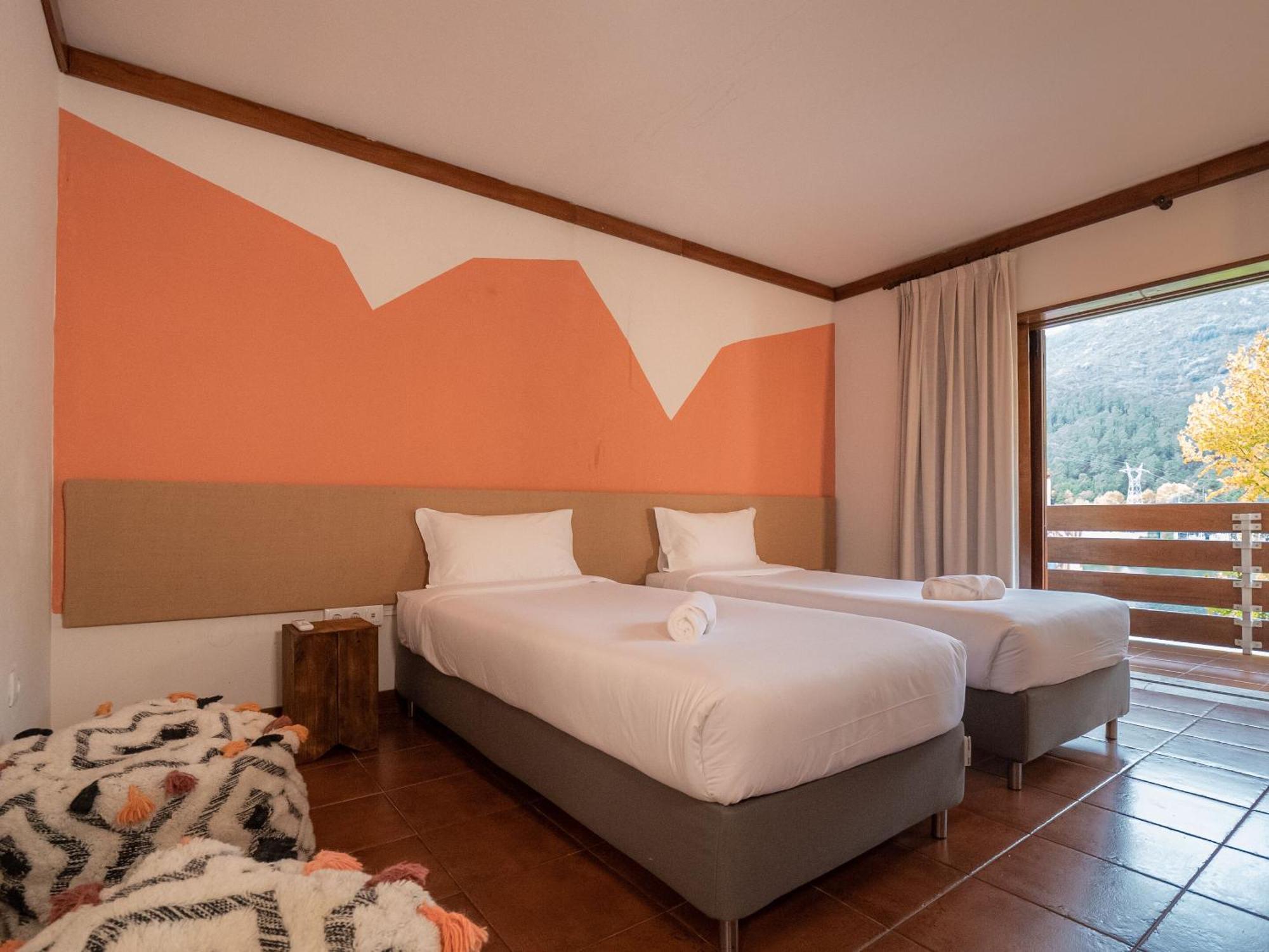 Selina Geres Hotel Terras de Bouro Phòng bức ảnh